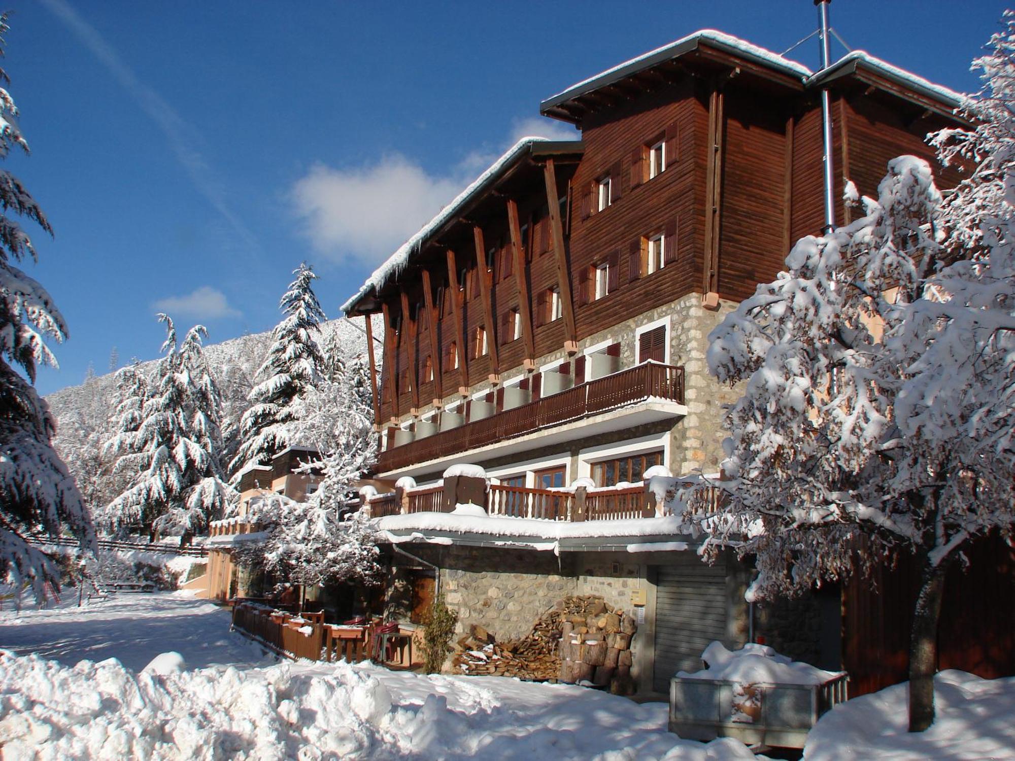 Auberge De Jeunesse Hi Valdeblore - Le Chalet Buitenkant foto