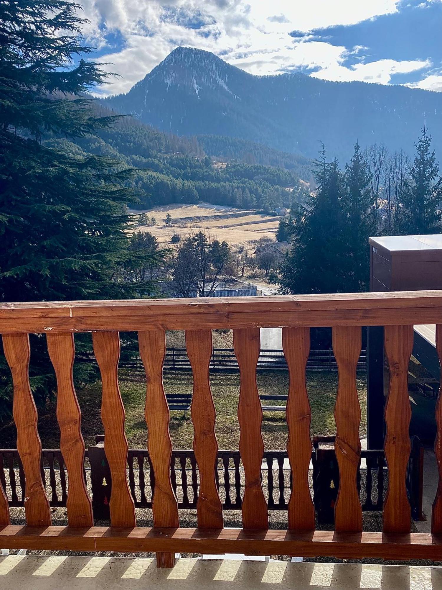 Auberge De Jeunesse Hi Valdeblore - Le Chalet Buitenkant foto